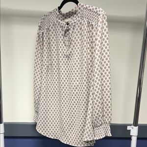 LOFT Men's Cream and Brown Geometric Shirt